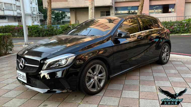 2017年式 Benz A180 總代理 認證車