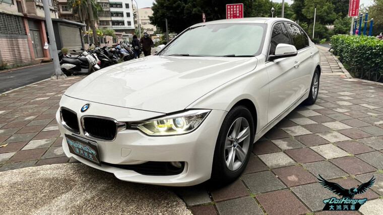 2014 BMW 3-Series Sedan 318d 原廠保養