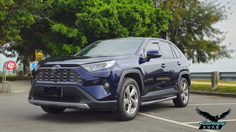 RAV4 全程原廠保養 原鈑件 旗艦版 2019