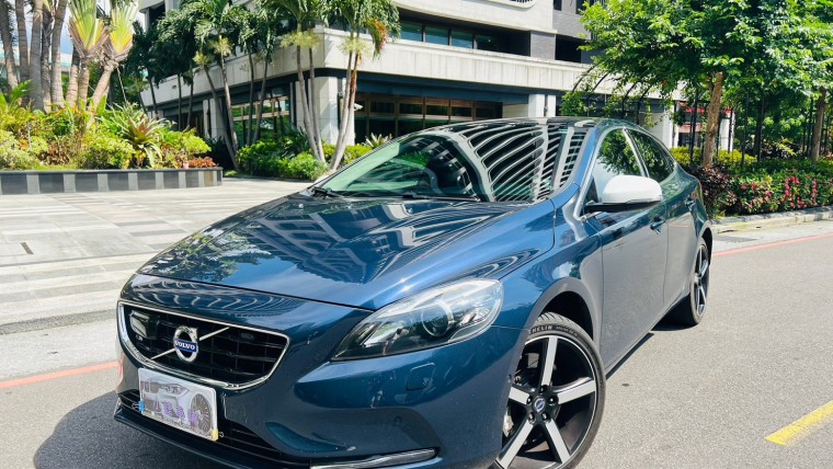 2015年 VOLVO V40 T5 旗艦版