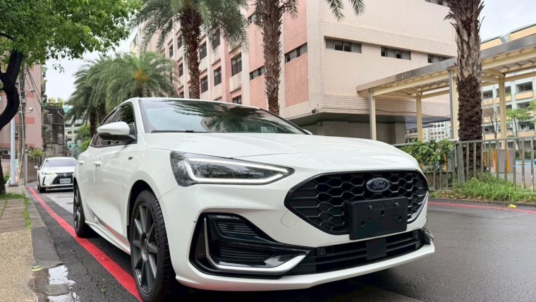 2024 Ford Focus ST-line Vignale 1.6