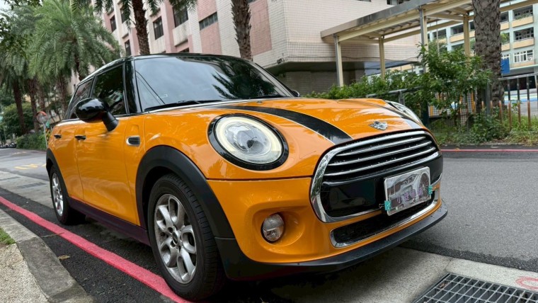 2016 MINI Hatch Cooper  1.5