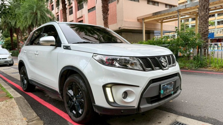 2017 suzuki Vitara1.4 S版