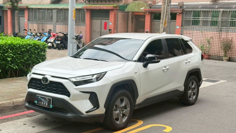 2024 TOYOTA RAV4 2.5HYBRID 尊爵