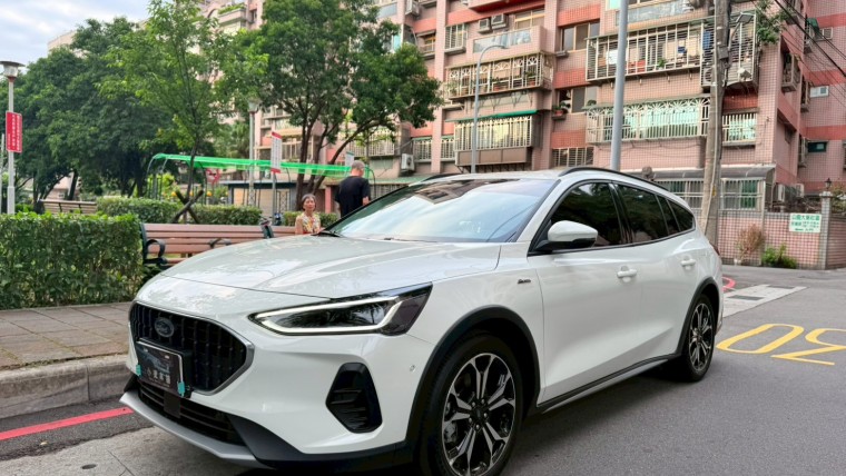 2025 ford foucs active wagon