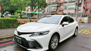 2023 toyota camry 2.0 豪華