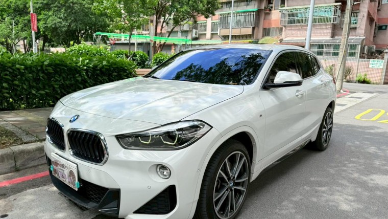 2020 BMW X2 20I
