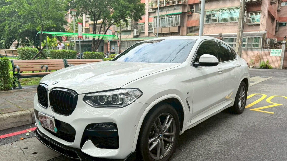 2020 BMW X4 30i M Sport