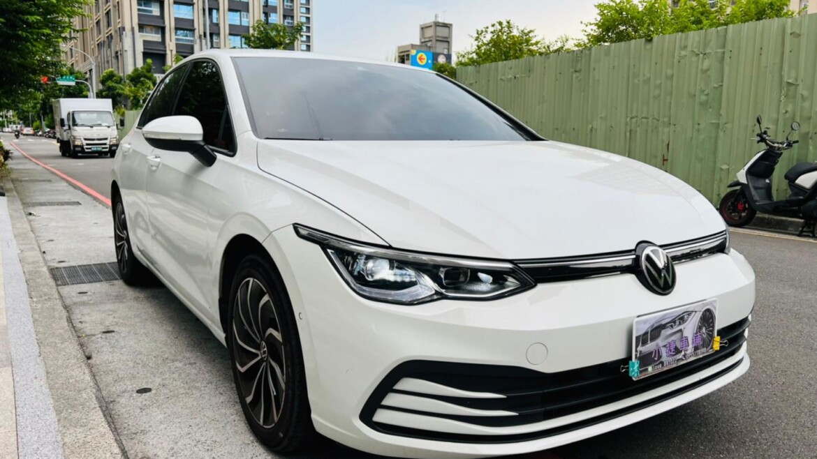 2024 VW GOLF 280 eTSI Style 原板件 認證車